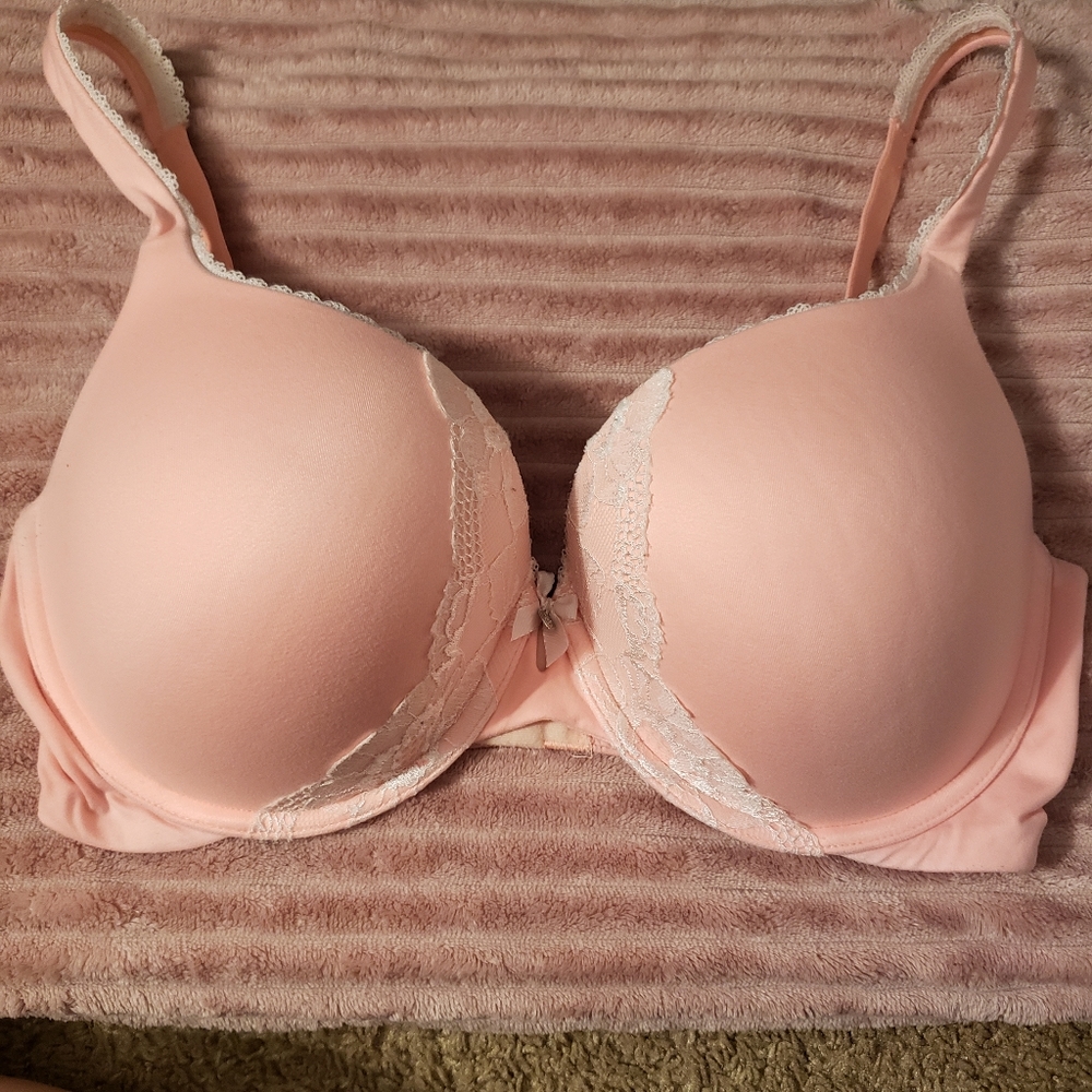 Victoria Secret Body by Victoria Bra